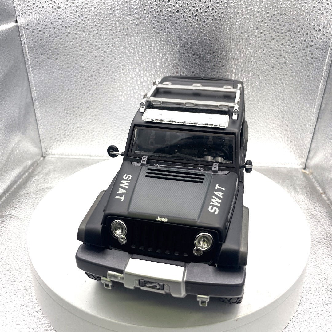 Maisto Jeep Rescue Concept SWAT Black Die Cast, Scale: 1/18, 11532 front end view
