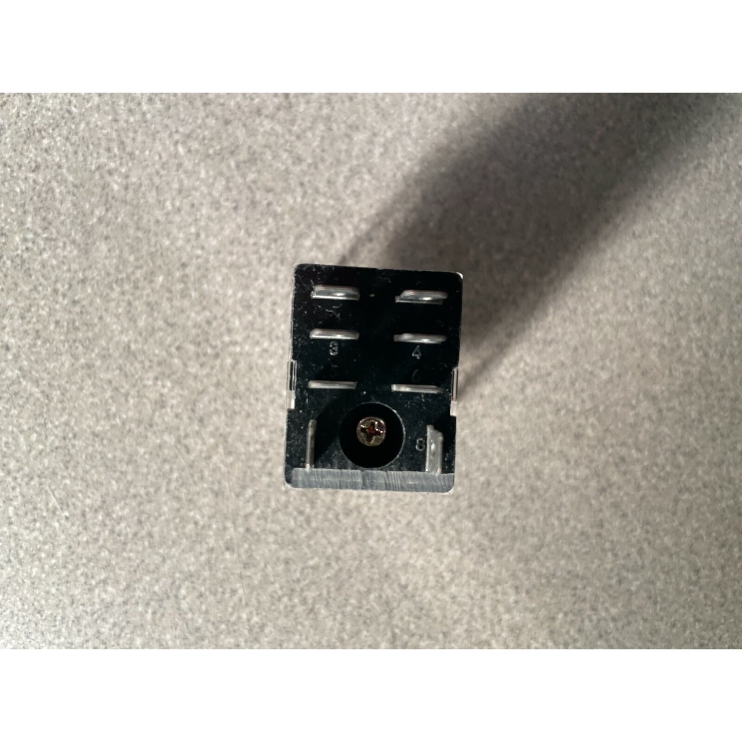 Omron LY1 12VDC SPDT Relays (Lot of 38) relay bottom view closeup
