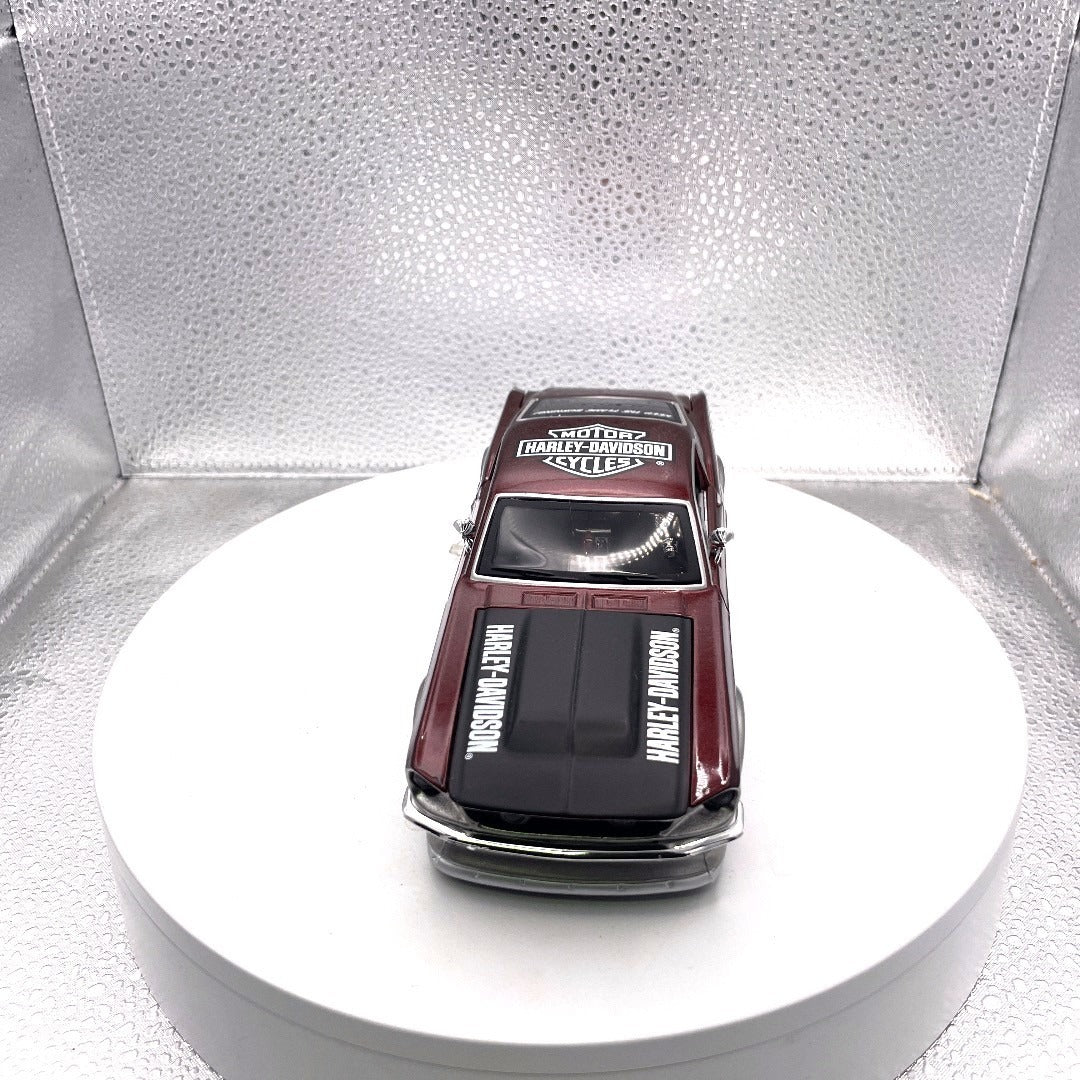 Maisto 1967 Ford Mustang GT Harley Davidson, Scale: 1/24, No. 01625 front end view