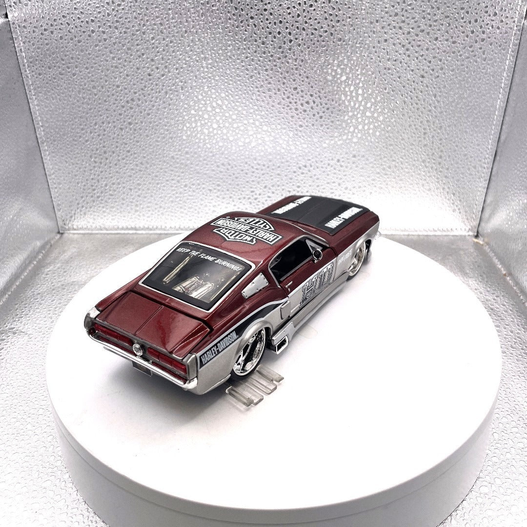 Maisto 1967 Ford Mustang GT Harley Davidson, Scale: 1/24, No. 01625 back end/passenger side view