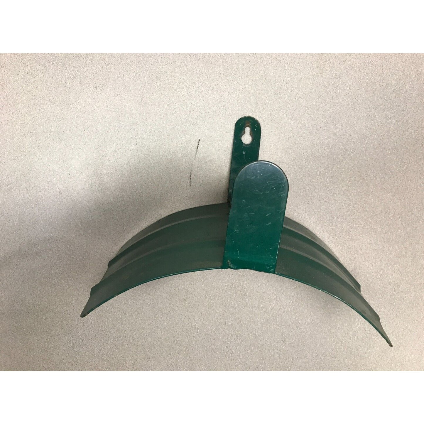 Metal Garden Hose Wall Mount Holder