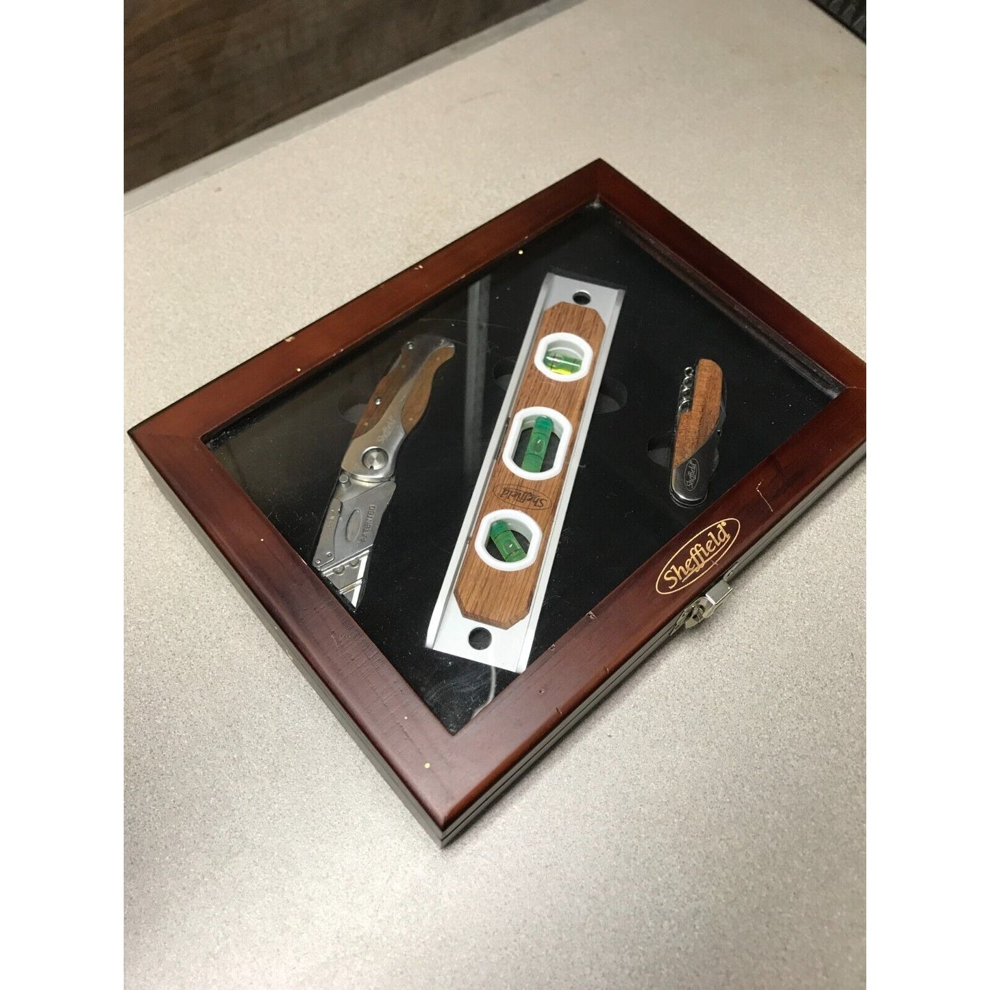 Sheffield Knife and Utility Tool Set in case