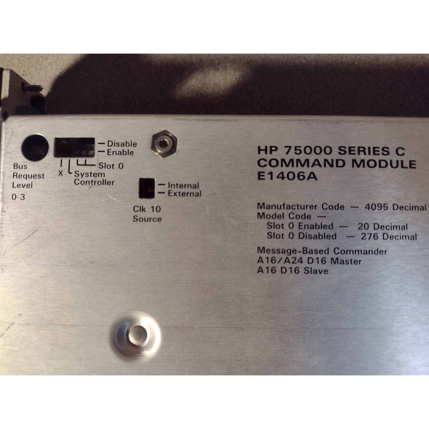 HP Agilent E1406A HP-IB Command Module VXI C-Size toggle switch closeup