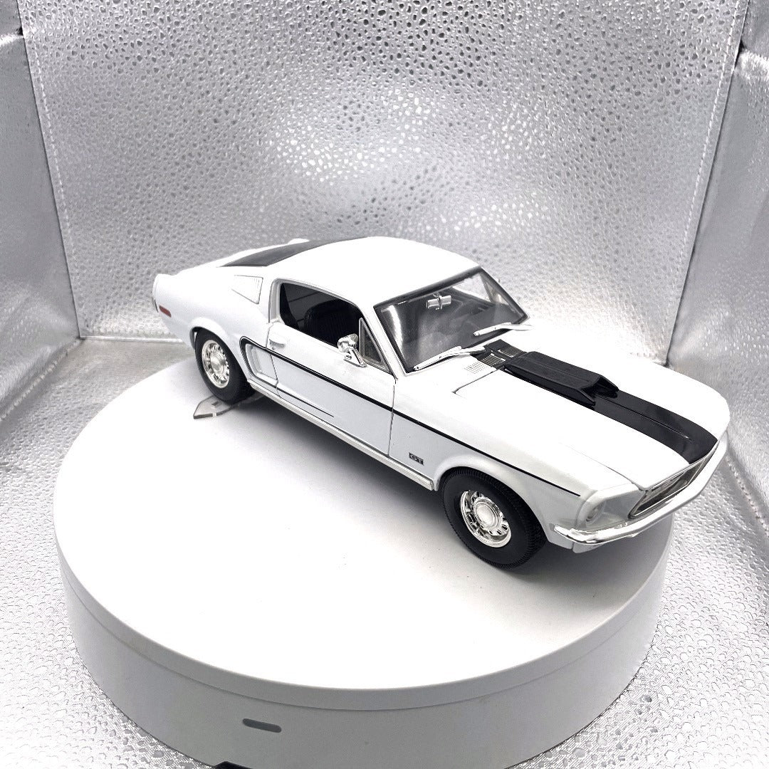 Maisto 1968 Ford Mustang GT White Die Cast, Scale: 1/18, No. 11330 passenger/front end view