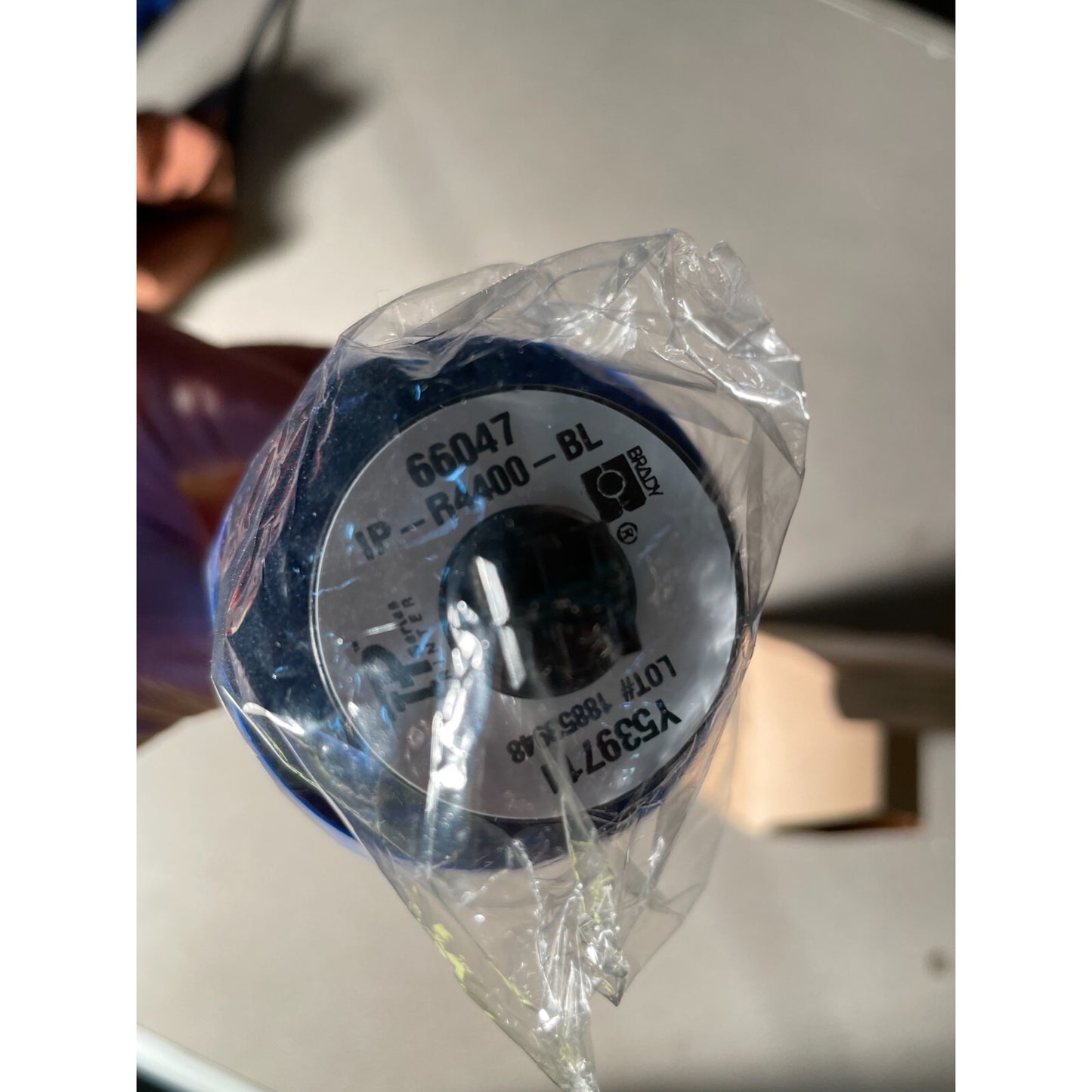 Brady IP-R4400-BL Blue Y539711 top view in packaging