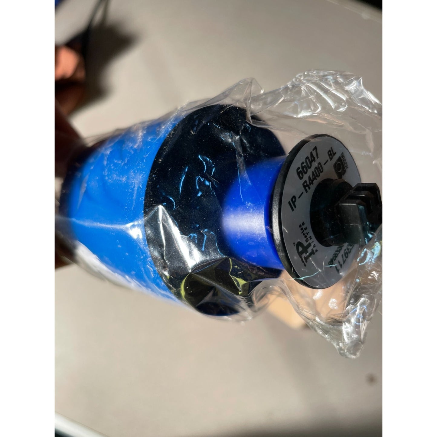 Brady IP-R4400-BL Blue Y539711 top/side view in packaging
