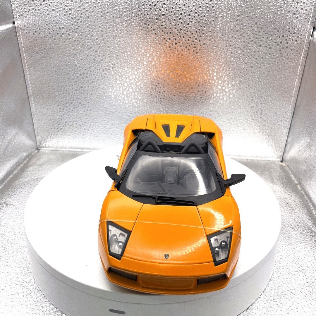 Motor Max Lamborghini Murciélago Roadster Orange Die Cast, Scale: 1/18, No. 73169 front end view
