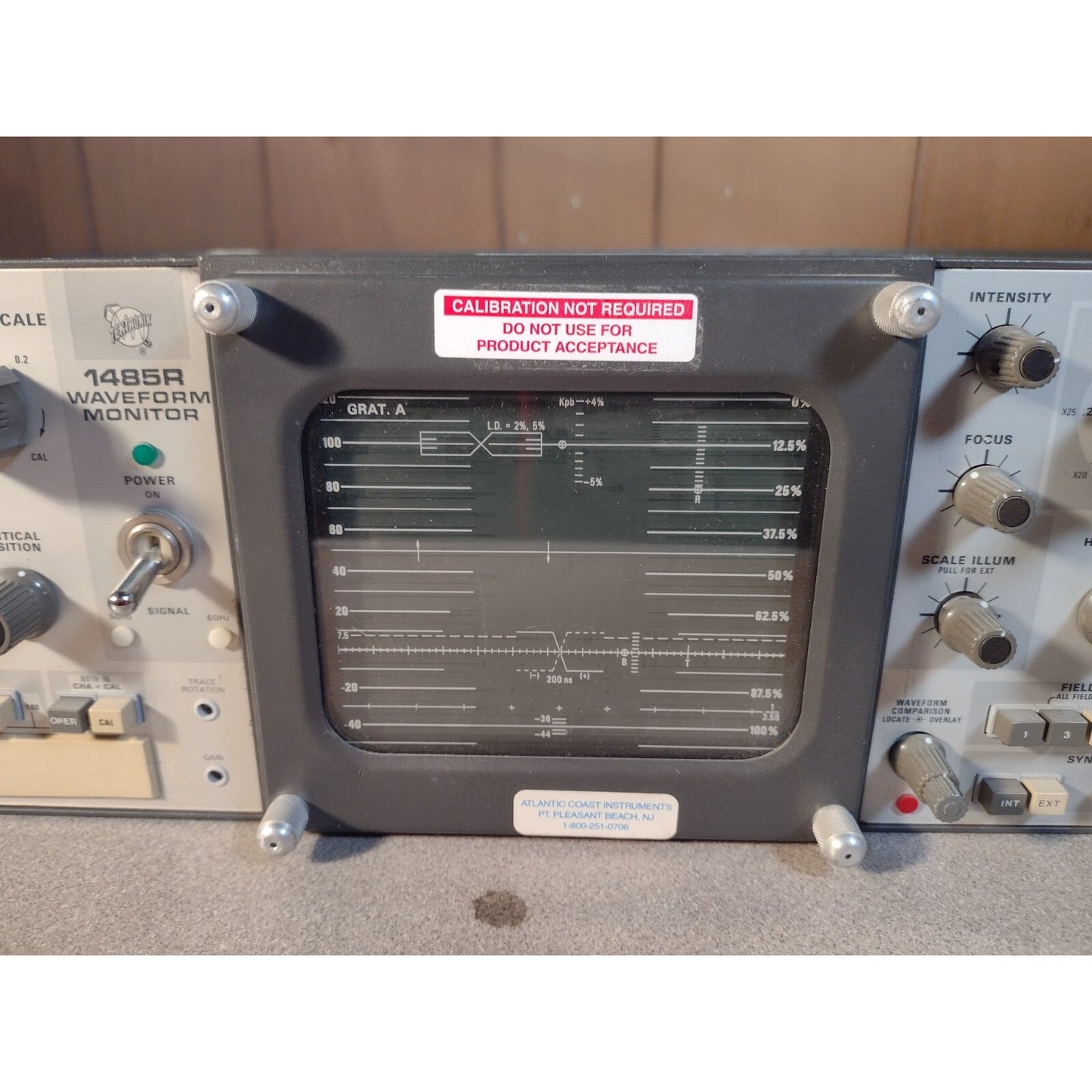 Tektronix 1485R Waveform Monitor monitor view
