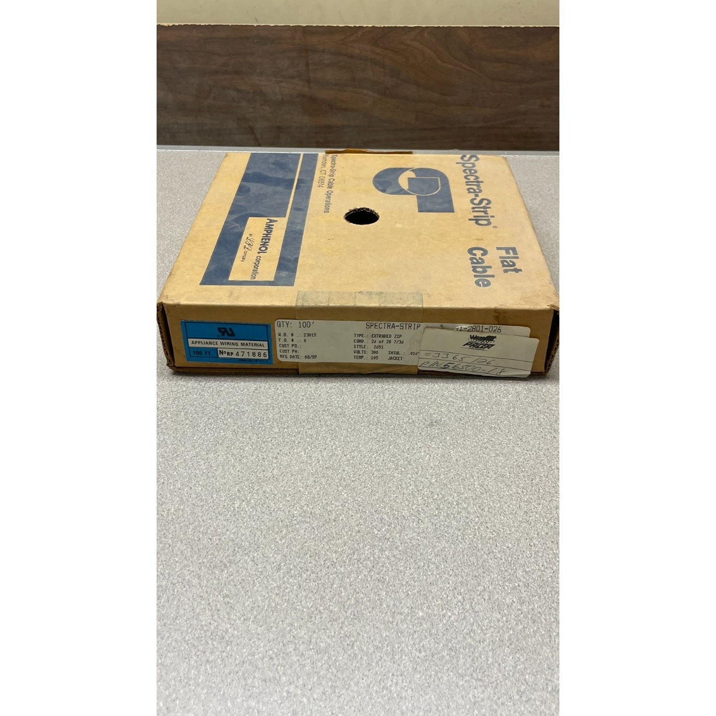100' Amphenol SPECTRA STRIP 191-2801-026 Flat Cable Extruded Zip 300V Sealed Box side of box with product label