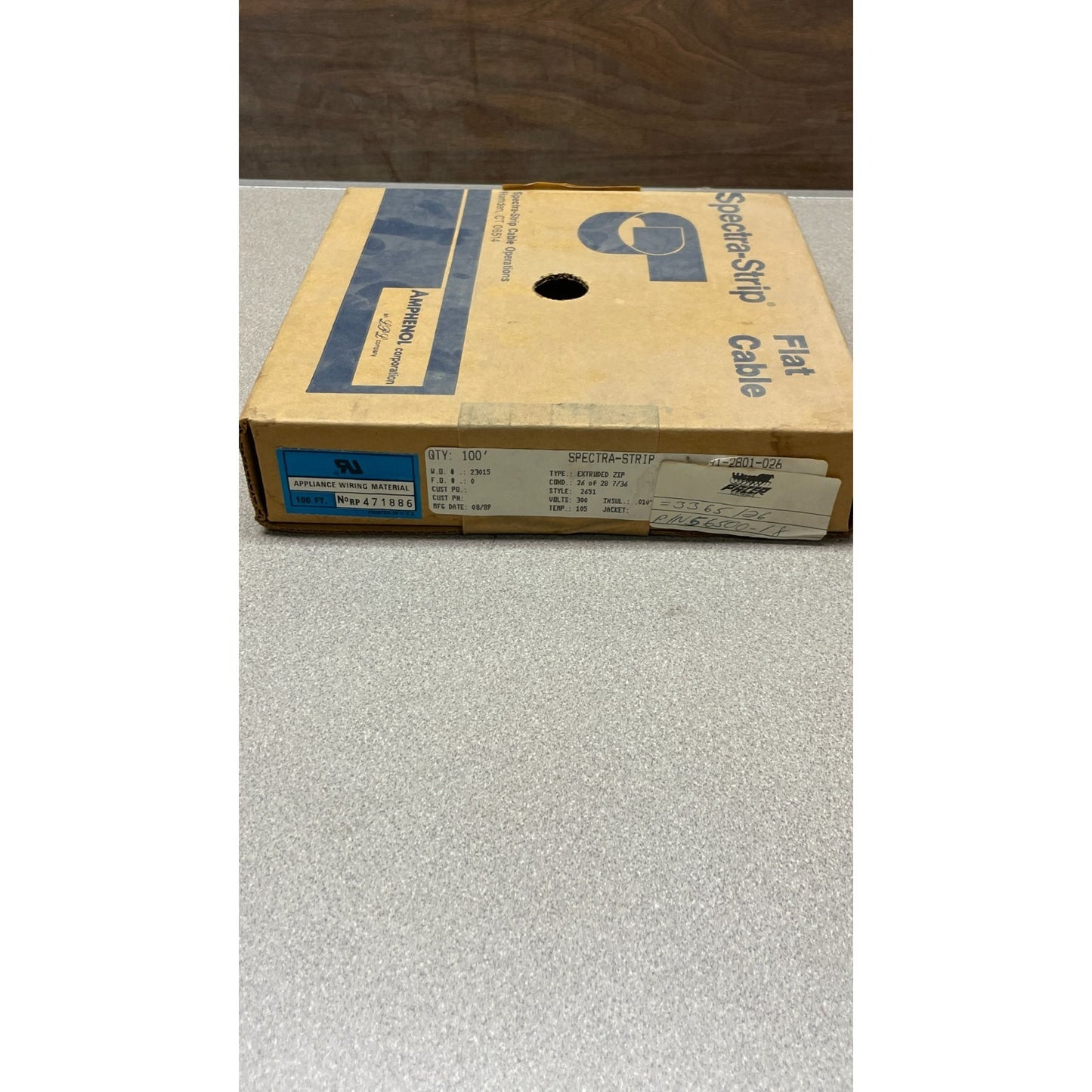 100' Amphenol SPECTRA STRIP 191-2801-026 Flat Cable Extruded Zip 300V Sealed Box side of box with product label