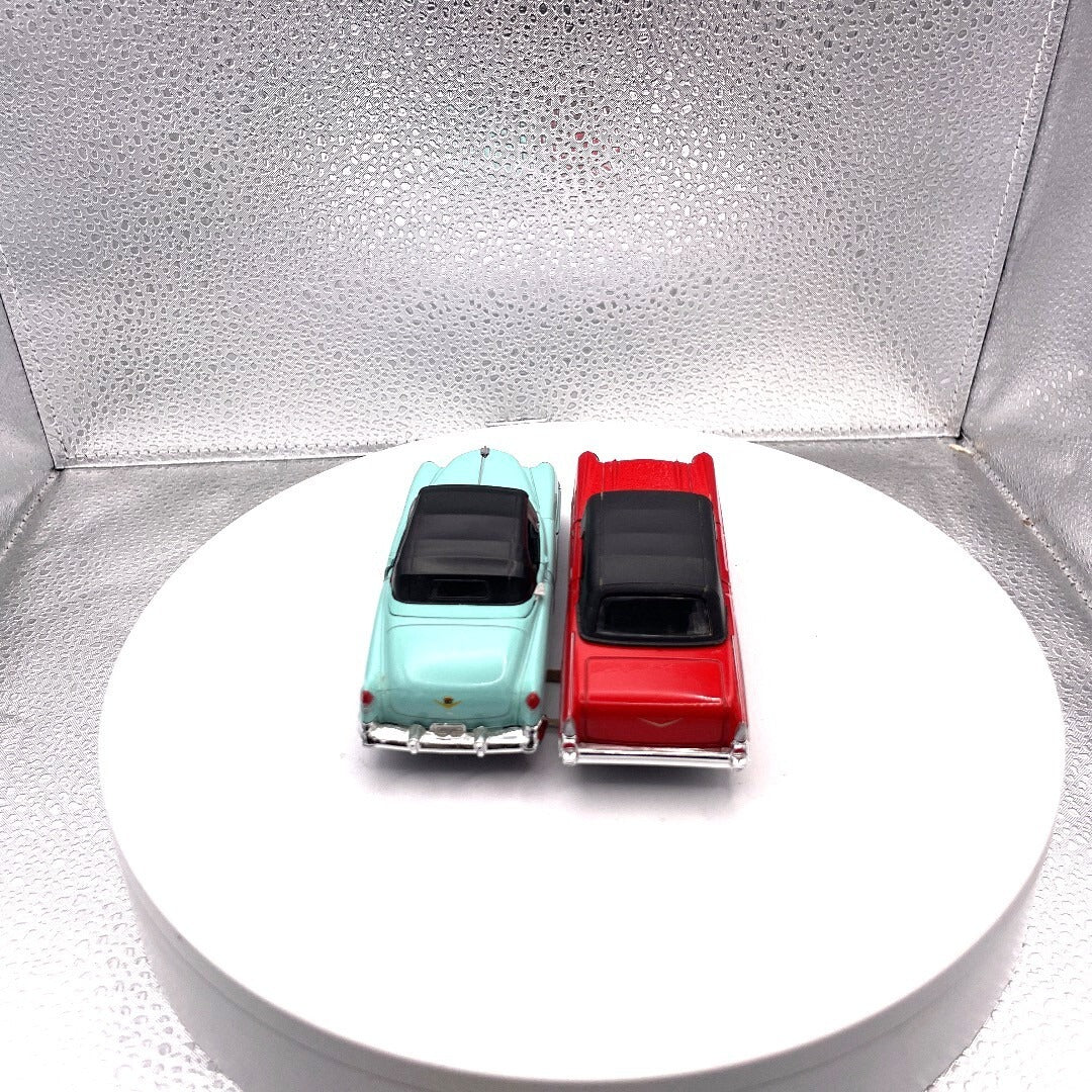 Welly Wind Up Car Lot of 2, 1857 Chevrolet Bel Air Red, 1953 Cadillac Eldorado Teal rear view