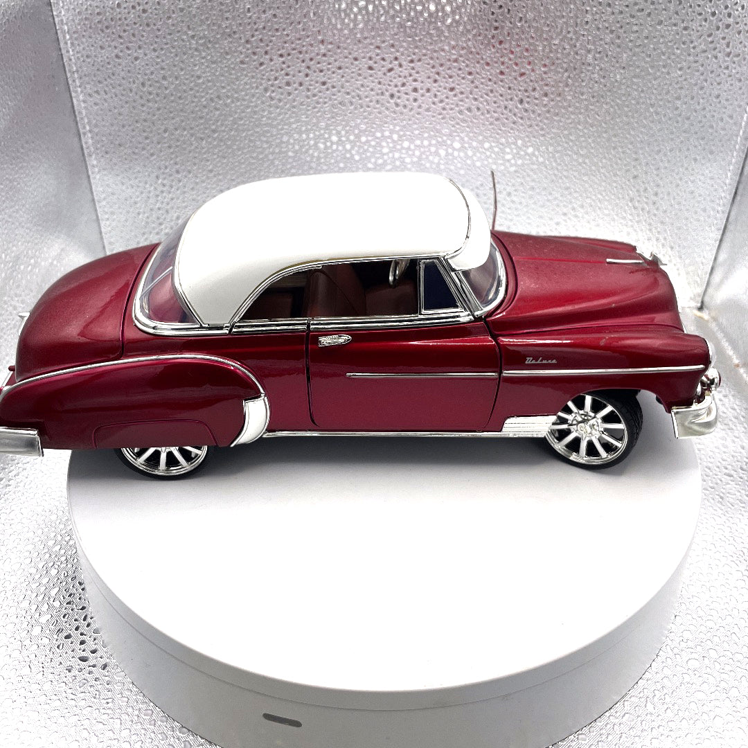 Motor Max 1955 Chevrolet Bel Air Burgundy Die Cast, Scale: 1/18, No. 73184 passenger side view