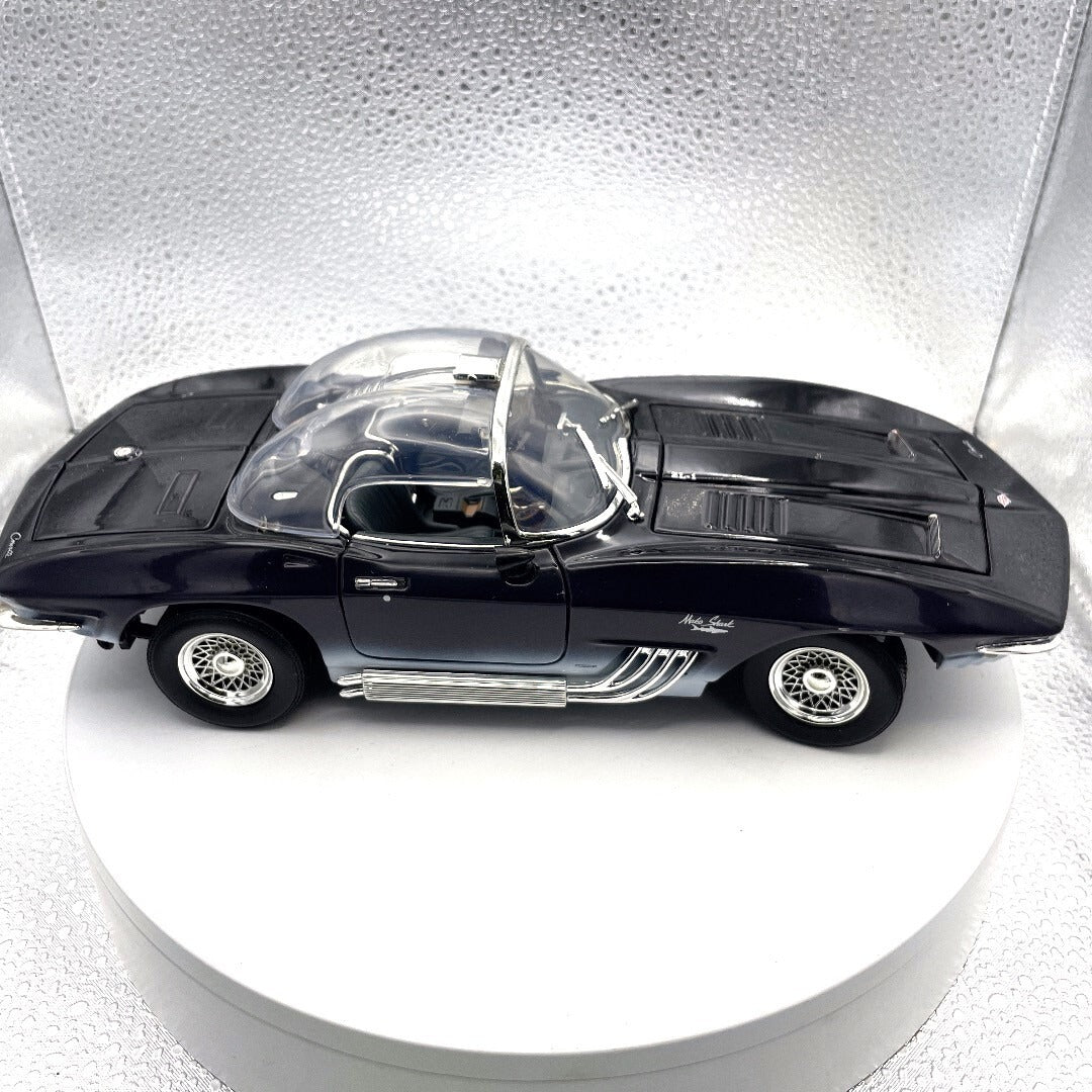 1961 Mako Shark Black Die Cast Scale: 1/18, No.68802 passenger side view