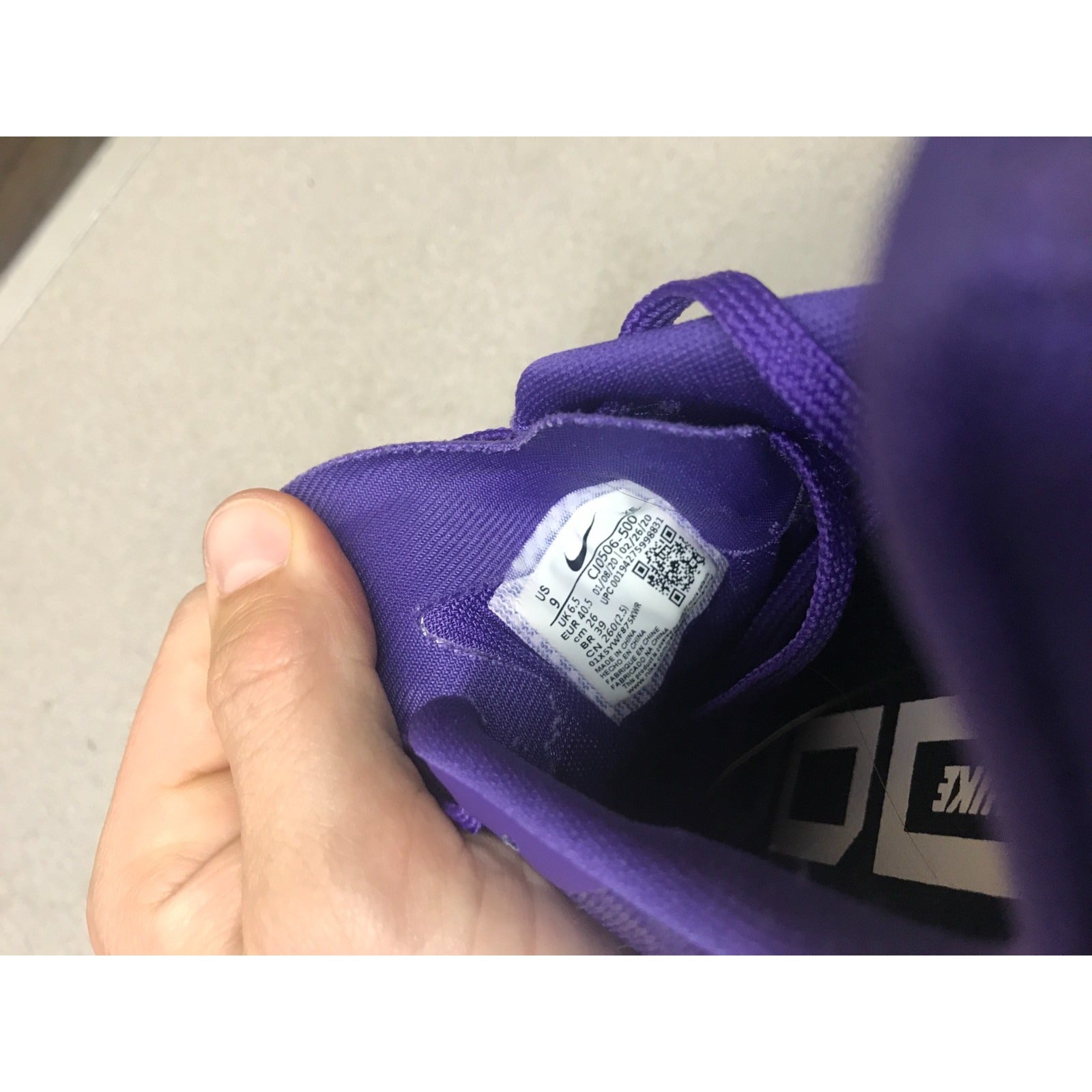 Nike Zoom Pegasus 37 Purple US Women 9, Lightly Used closeup of size tag