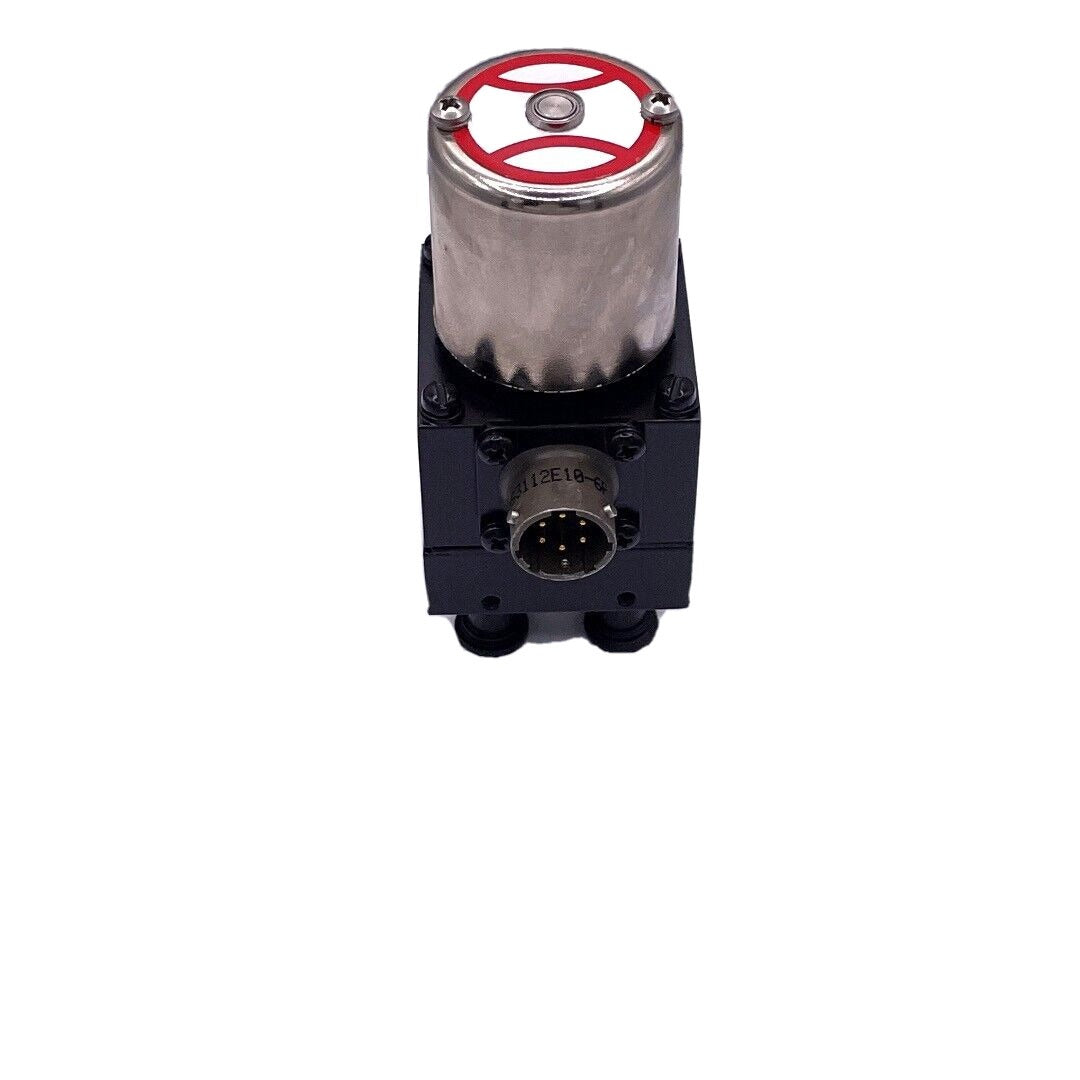 SECTOR MICROWAVE COAX SMA BASEBALL SWITCH, SM7S-A2C connector view