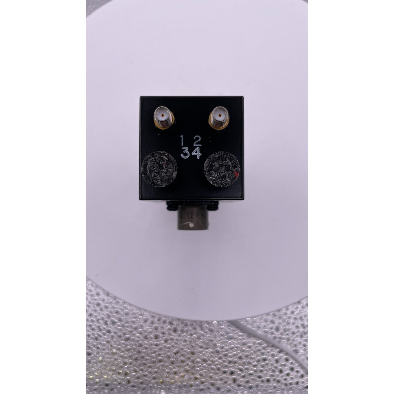 SECTOR MICROWAVE COAX SMA BASEBALL SWITCH, SM7S-A2C bottom view connections
