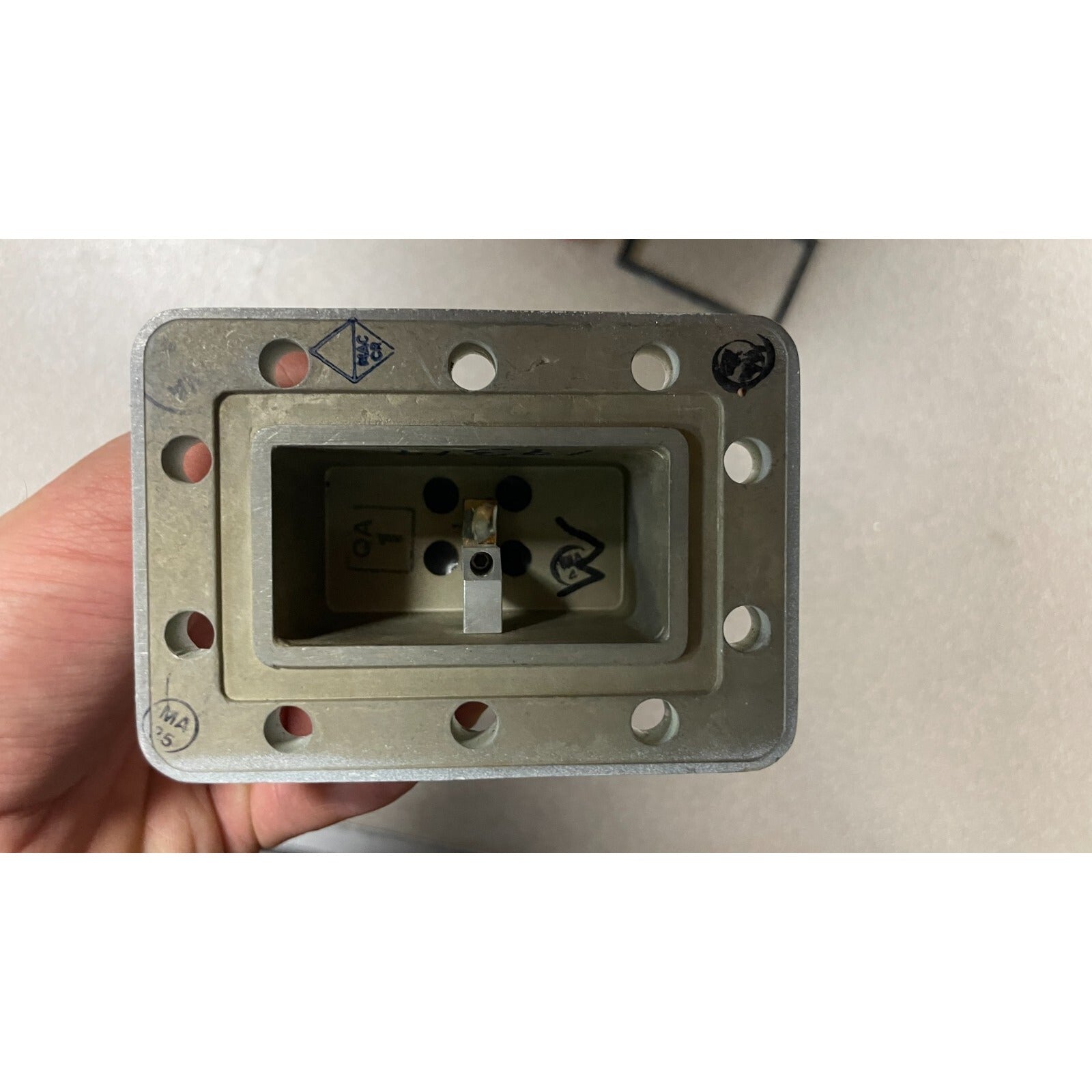 M.A. Electronics Canada Limited GA AS FET Amplifier Model: 1808567-1D bottom inside view
