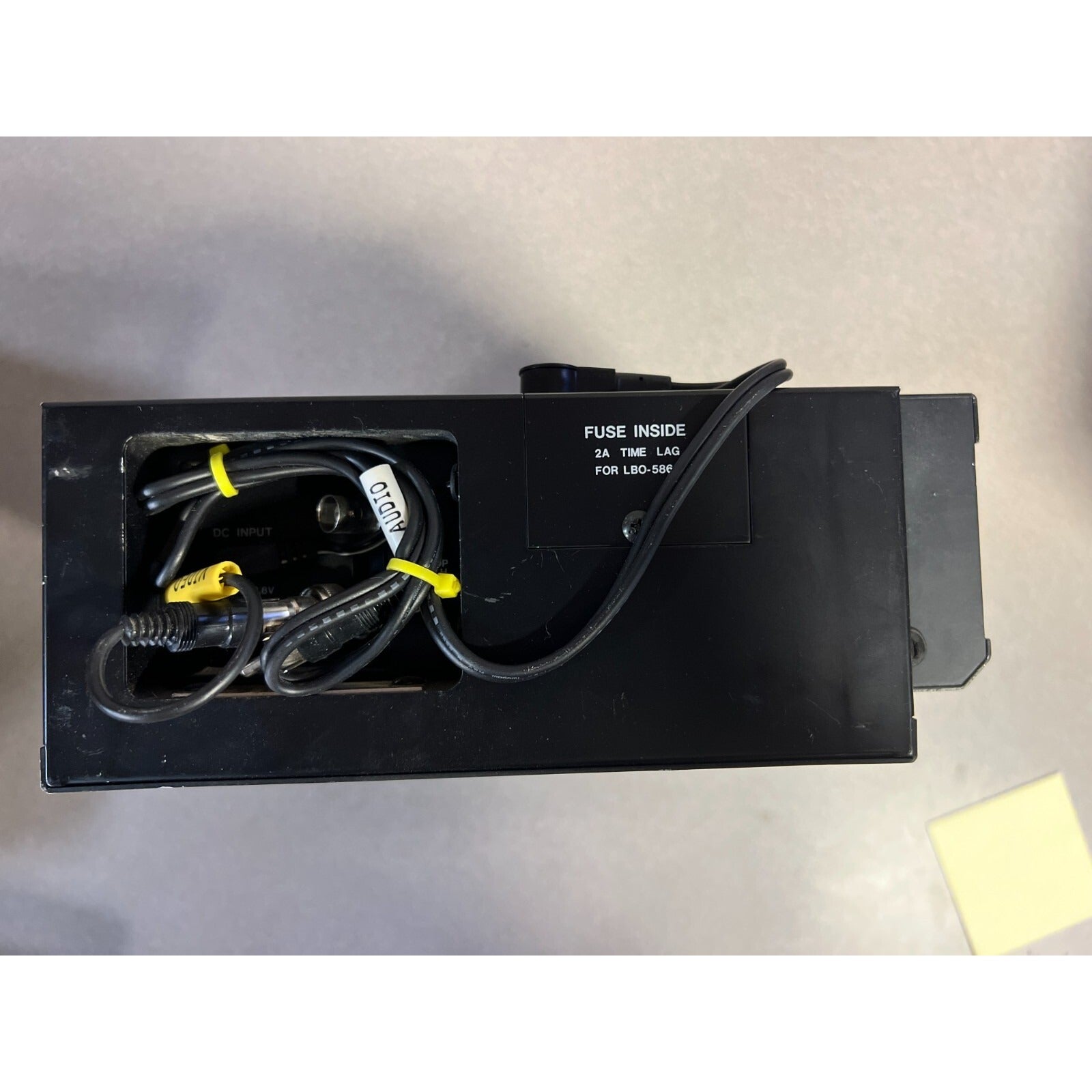 Leader Video Monitor LVM-5863A with Leather Case side panel cables