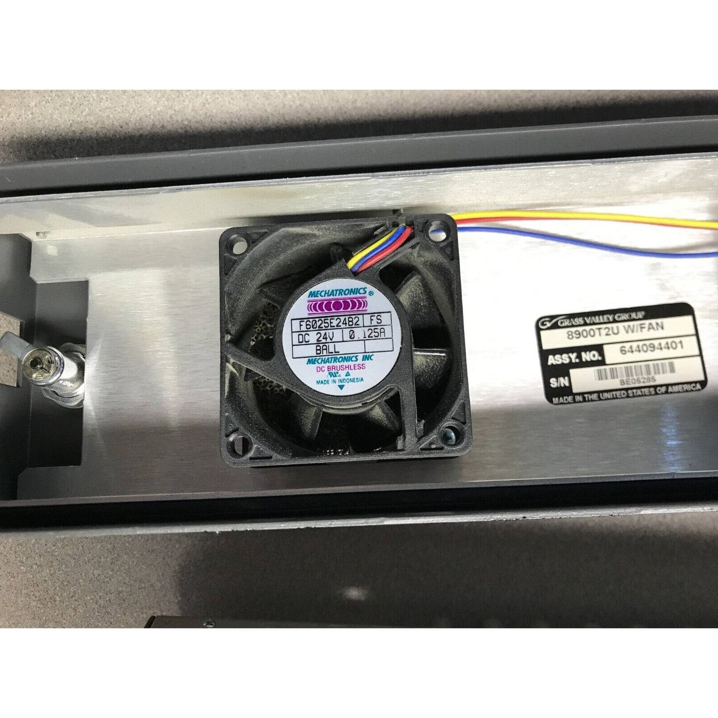 Grass Valley Group 8900 Series Chasis with cards fan closeup