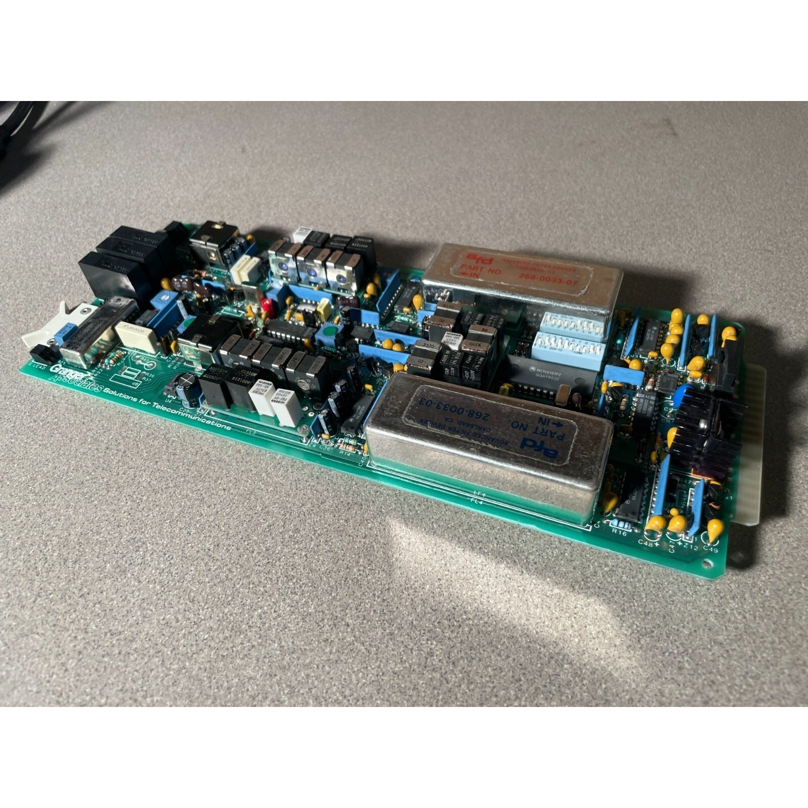 GRANGER ASSOCIATES DTL-7300 CHANNEL MODEM MODEL 4 ASSY 065-2795-II MODEL 4 side view