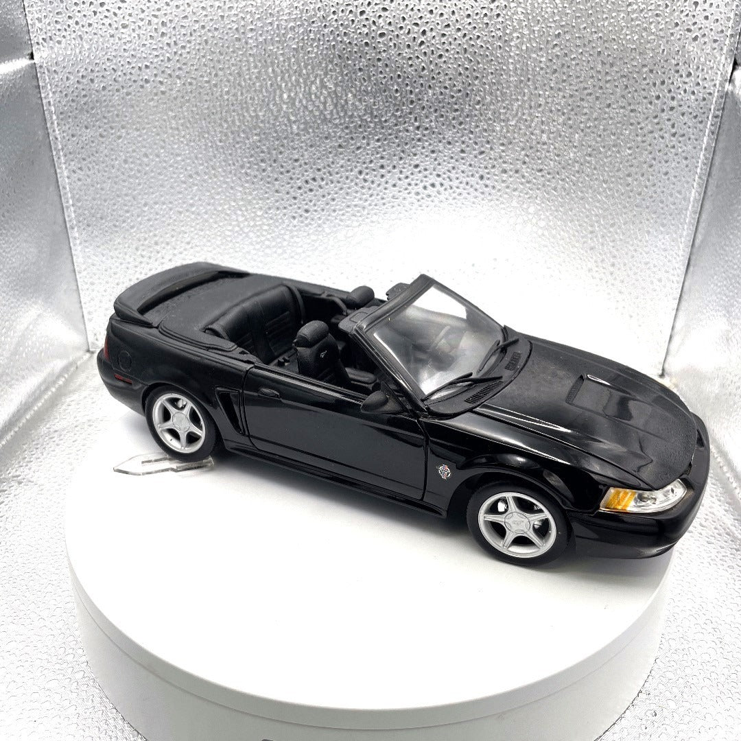 Maisto Mustang GT Black Convertible Die Cast, Scale: 1/18 passenger side/front end view