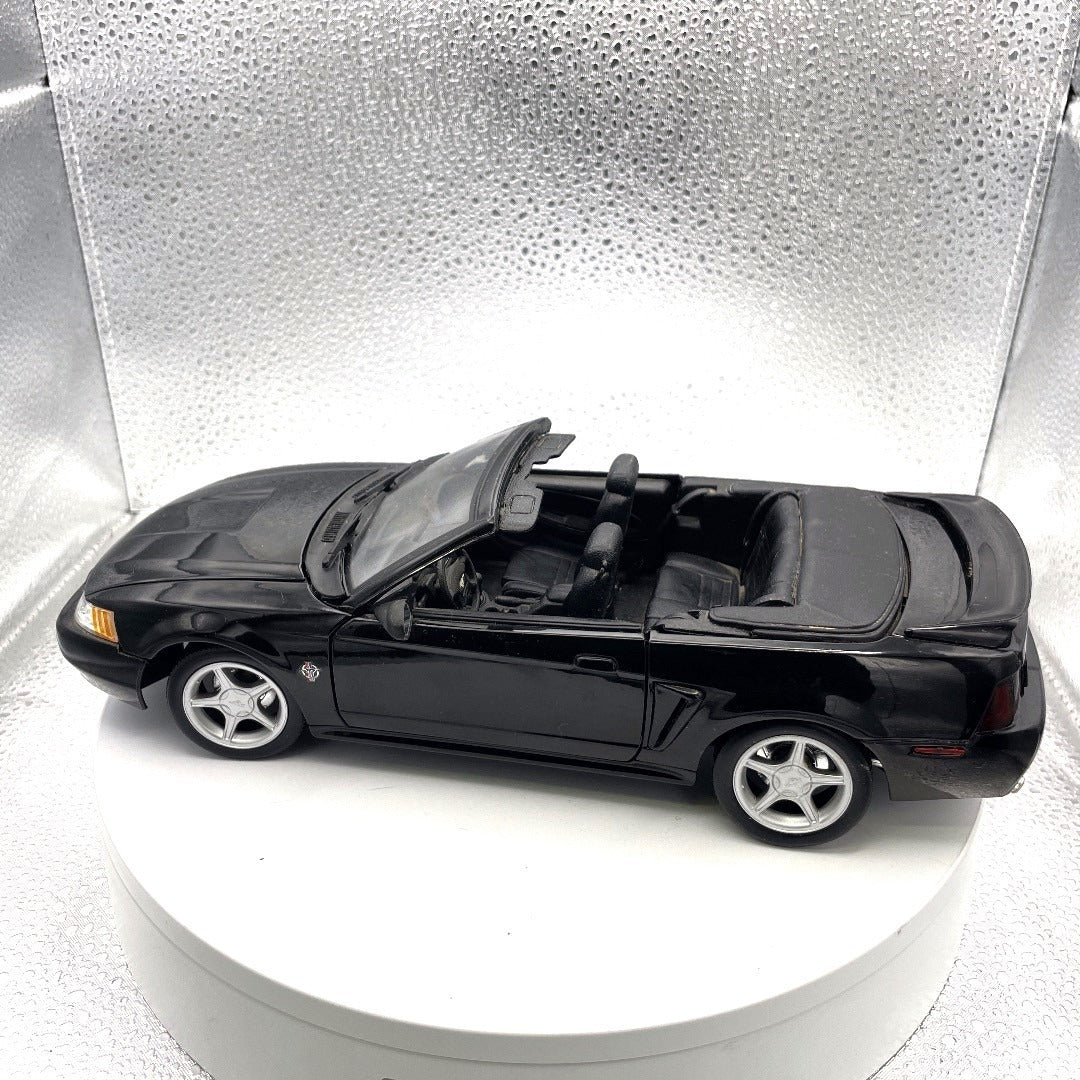 Maisto Mustang GT Black Convertible Die Cast, Scale: 1/18 drivers side view