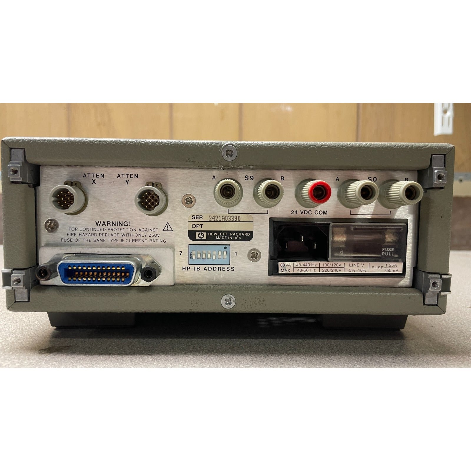 HP 11713A Attenuator/Switch Driver back panel view