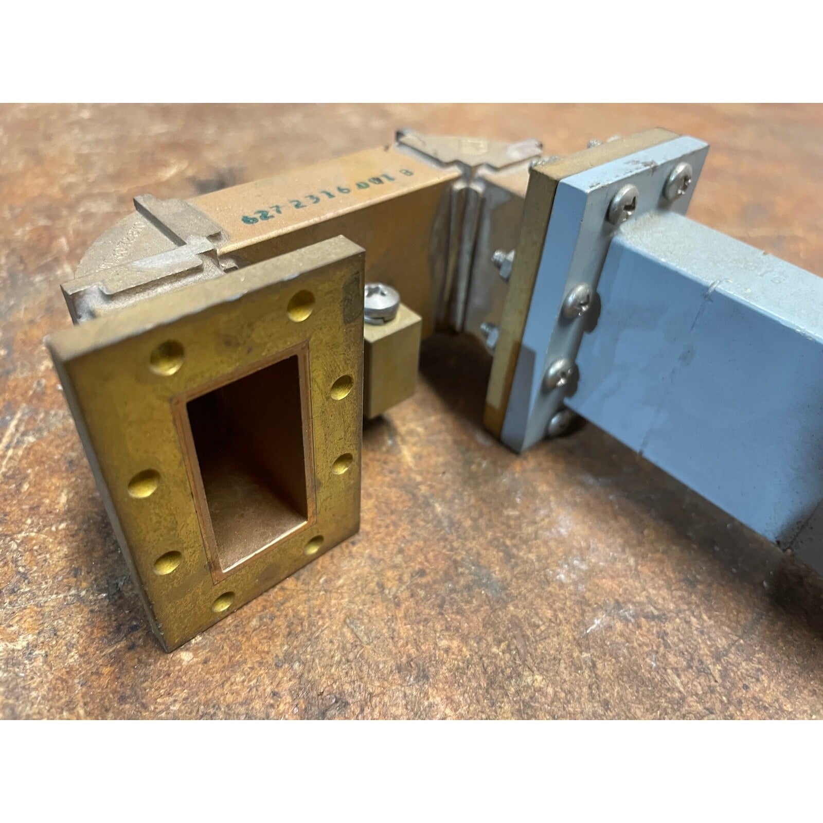 Factory Tuned-Filter FO 6375.14 Mkz end with fastener holes closeup