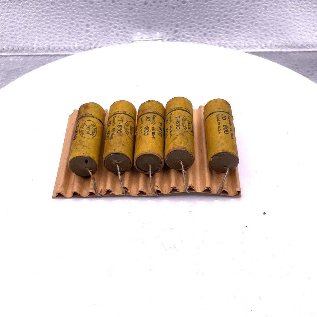 Paper Tubular Condensers National Union CAT. NO: T610 MDF .1 D.C.W.V. 600 (5 Pack) top/ end view