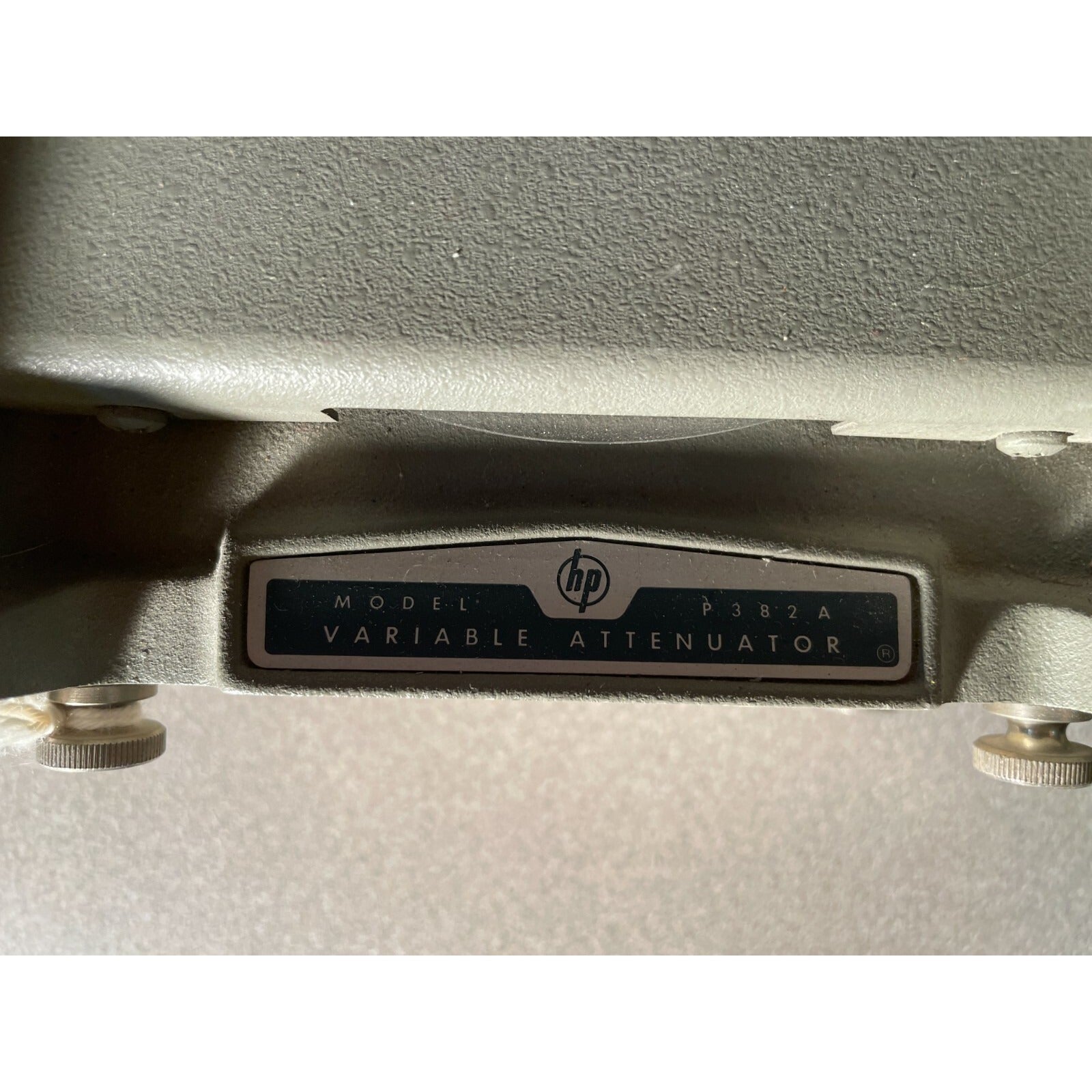HP AGILENT VARIABLE ATTENUATOR MODEL P382A 12-18GHz product label
