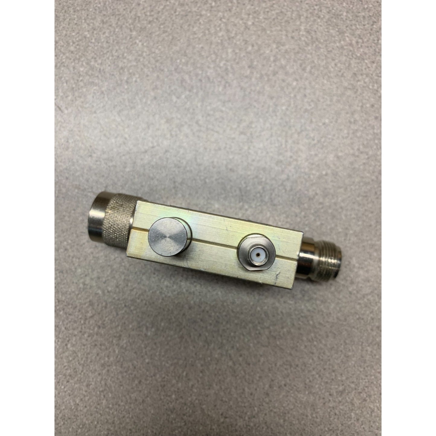 MECA Coupler 215-20-2.5 side view with connector