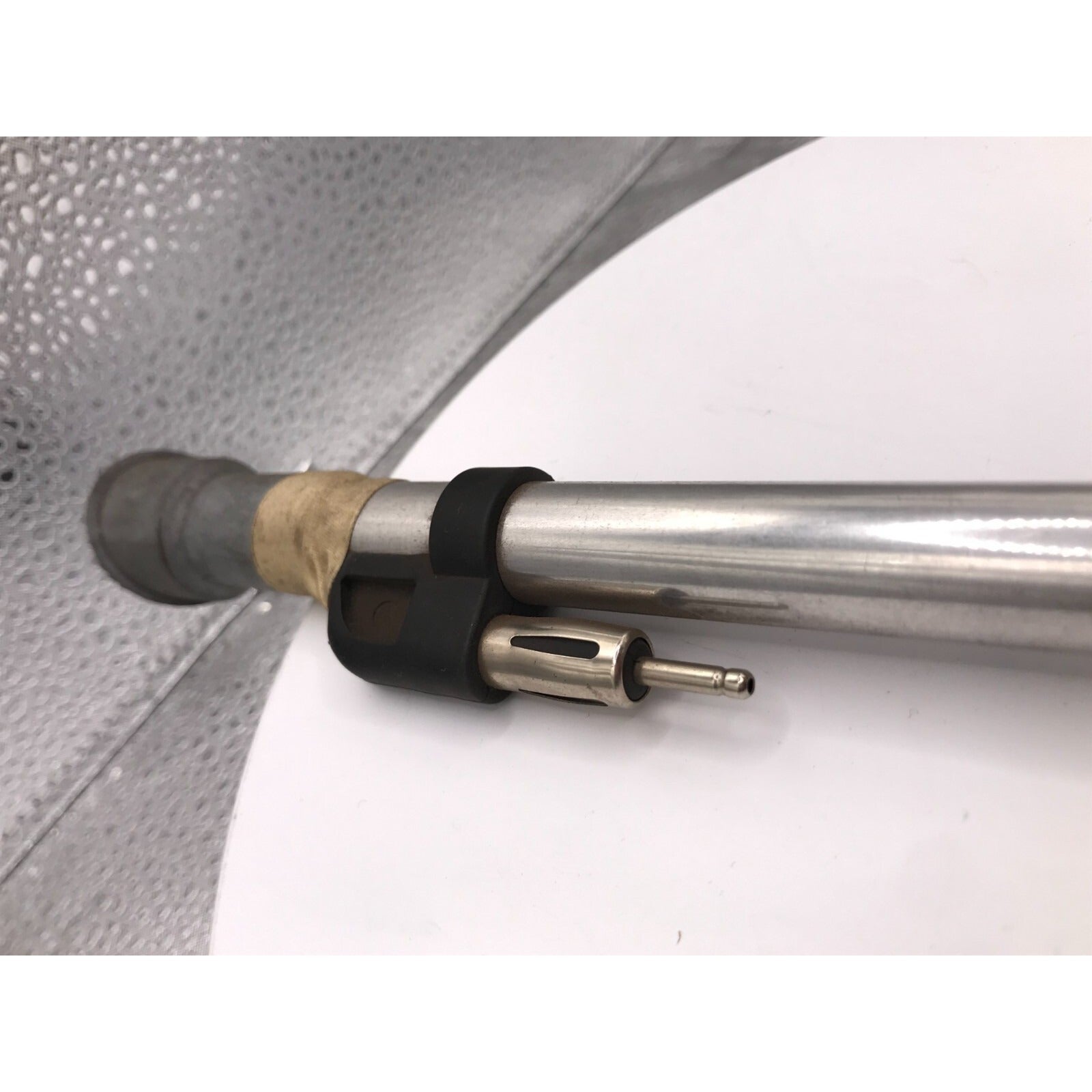 Honda 39179-SF1-A01 closeup of connector