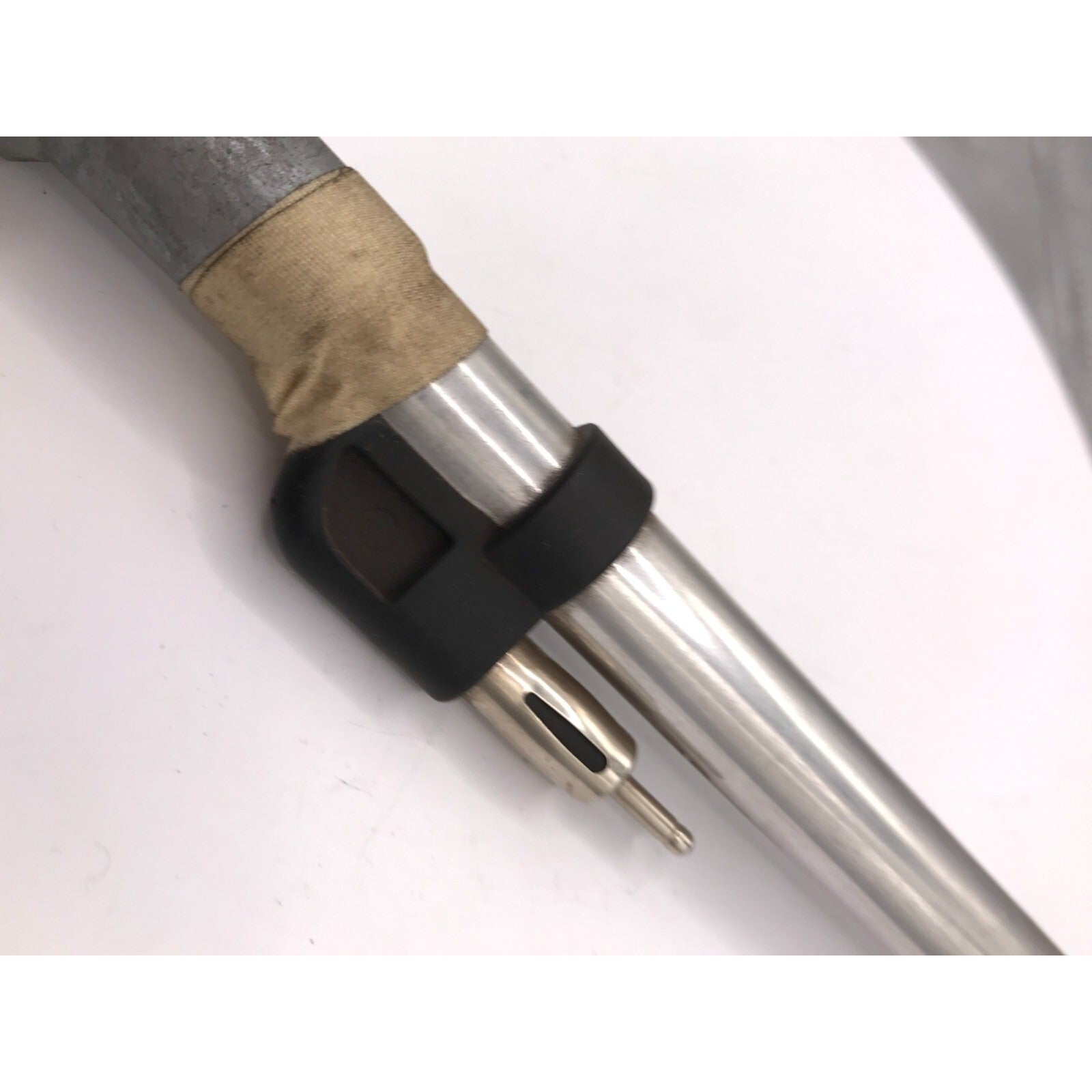Honda 39179-SF1-A01 closeup of connector