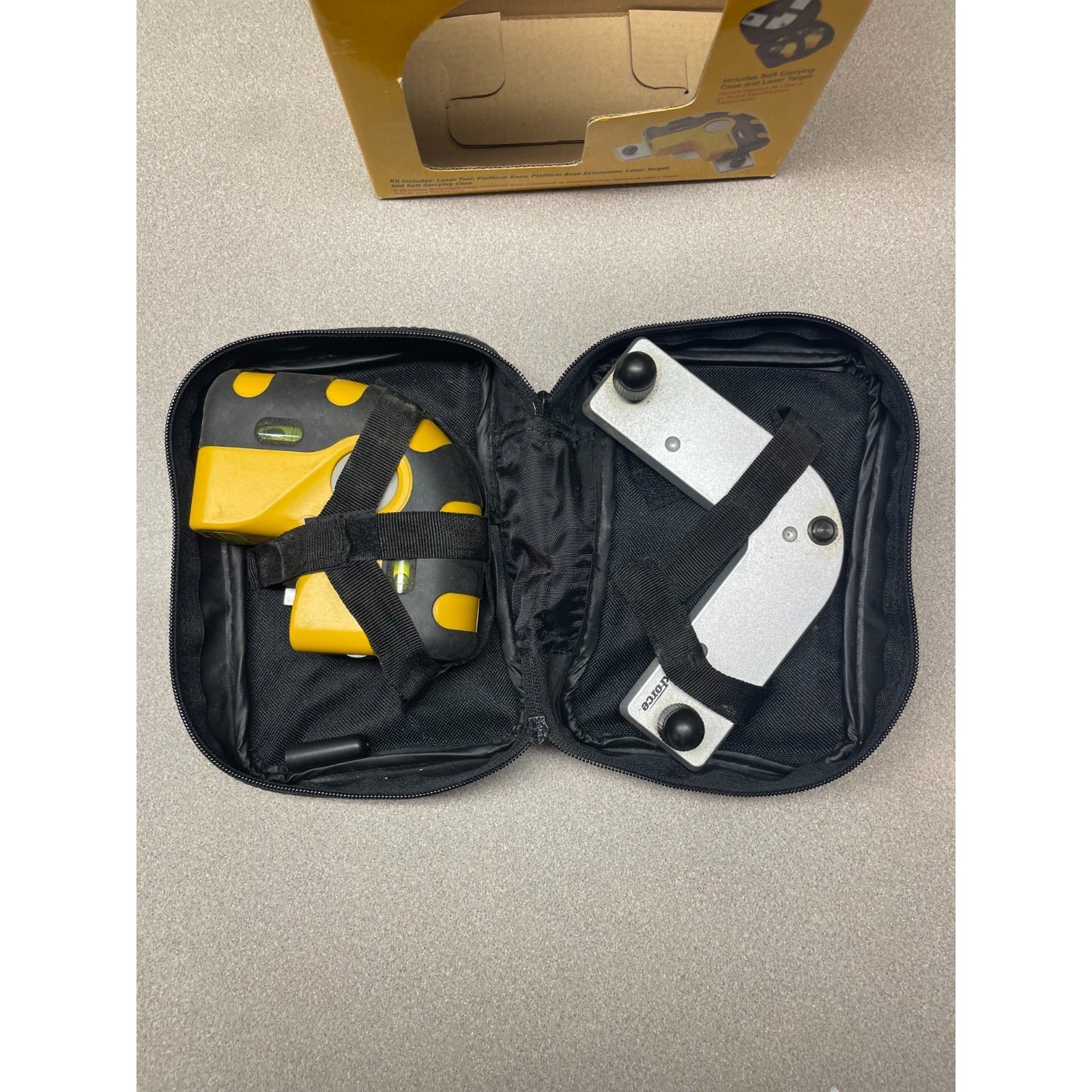 Workforce Flooring Installation Laser, THD33L, 234941 product in carrying case