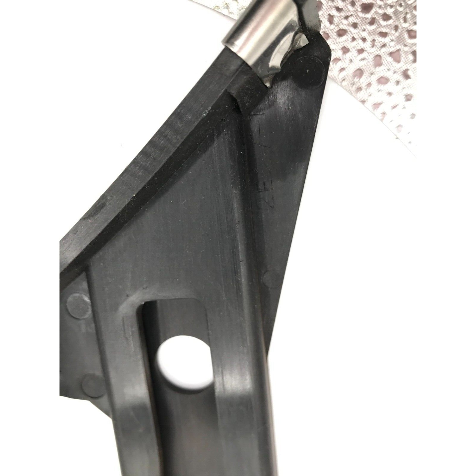 Honda 71591-SE3-003 right rear bumper corner slide closeup of corner