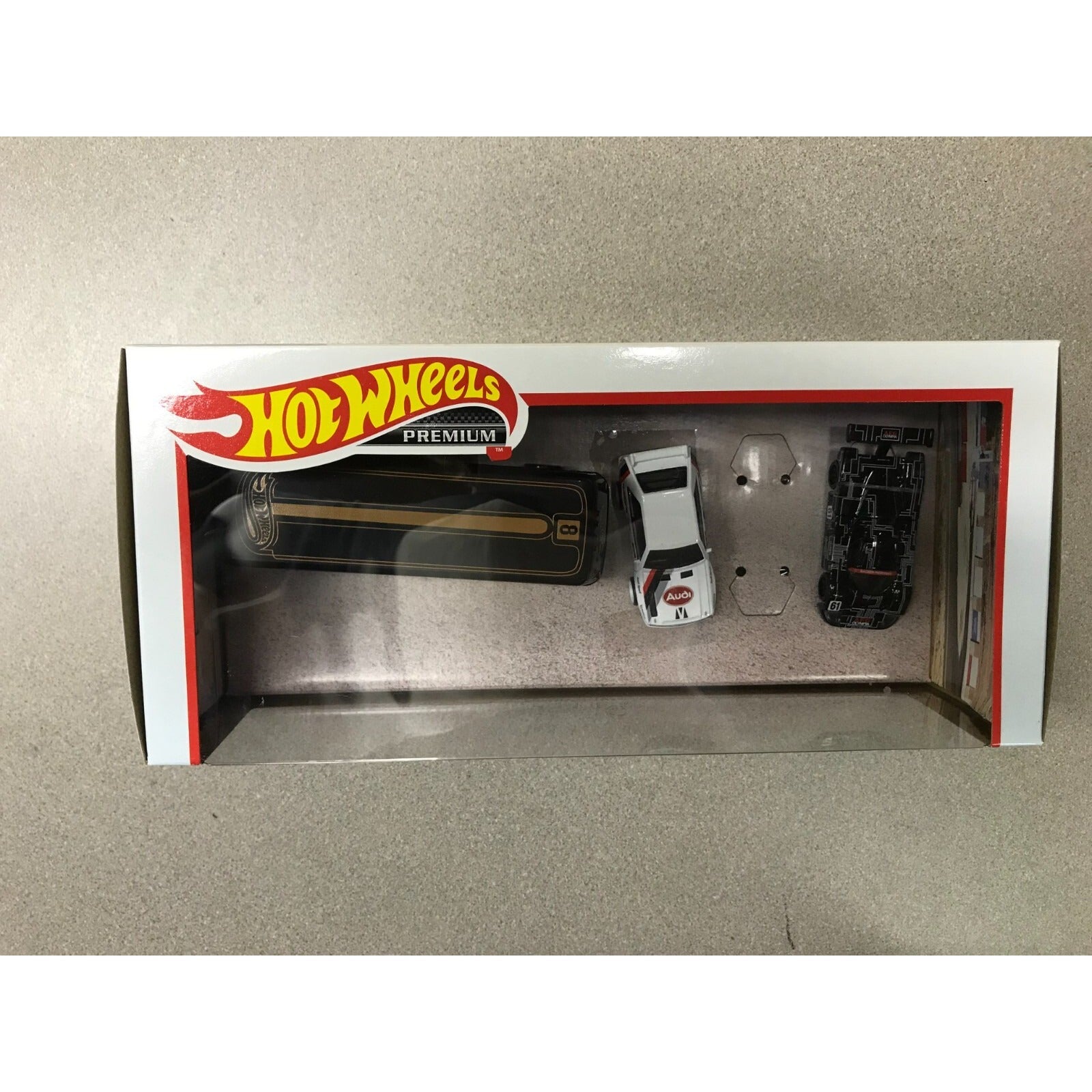 Mattel Hot Wheels Premium HW Track Day Set Euro Hauler top view shows missing car