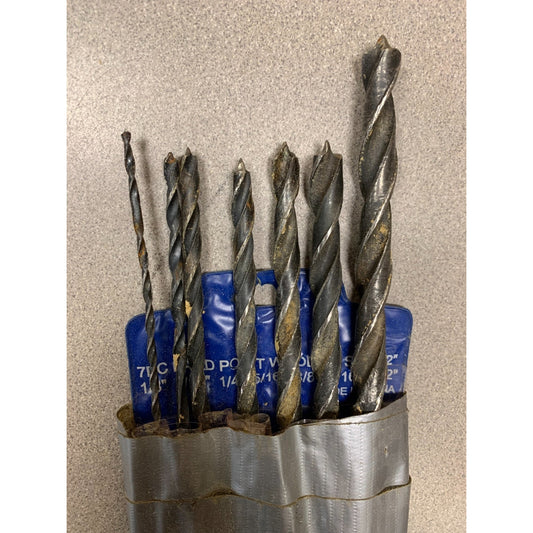 7pc 12" Brad Point Wood Bit Set closeup of drill bit ends