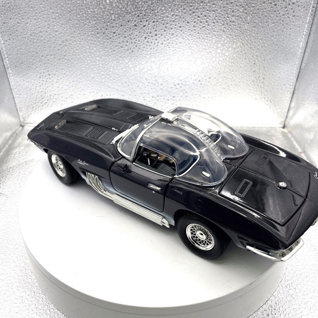 1961 Mako Shark Black Die Cast Scale: 1/18, No.68802 driver's side/rear view