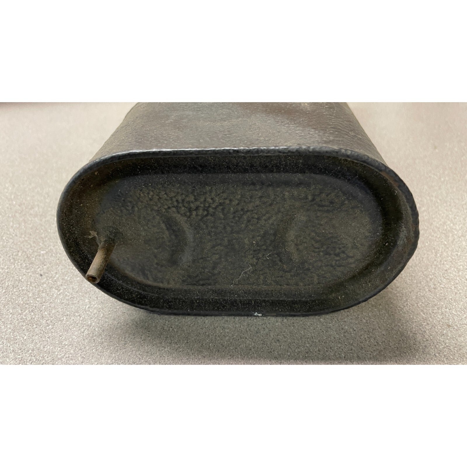 VW 113 201 891 Emission canister connection closeup