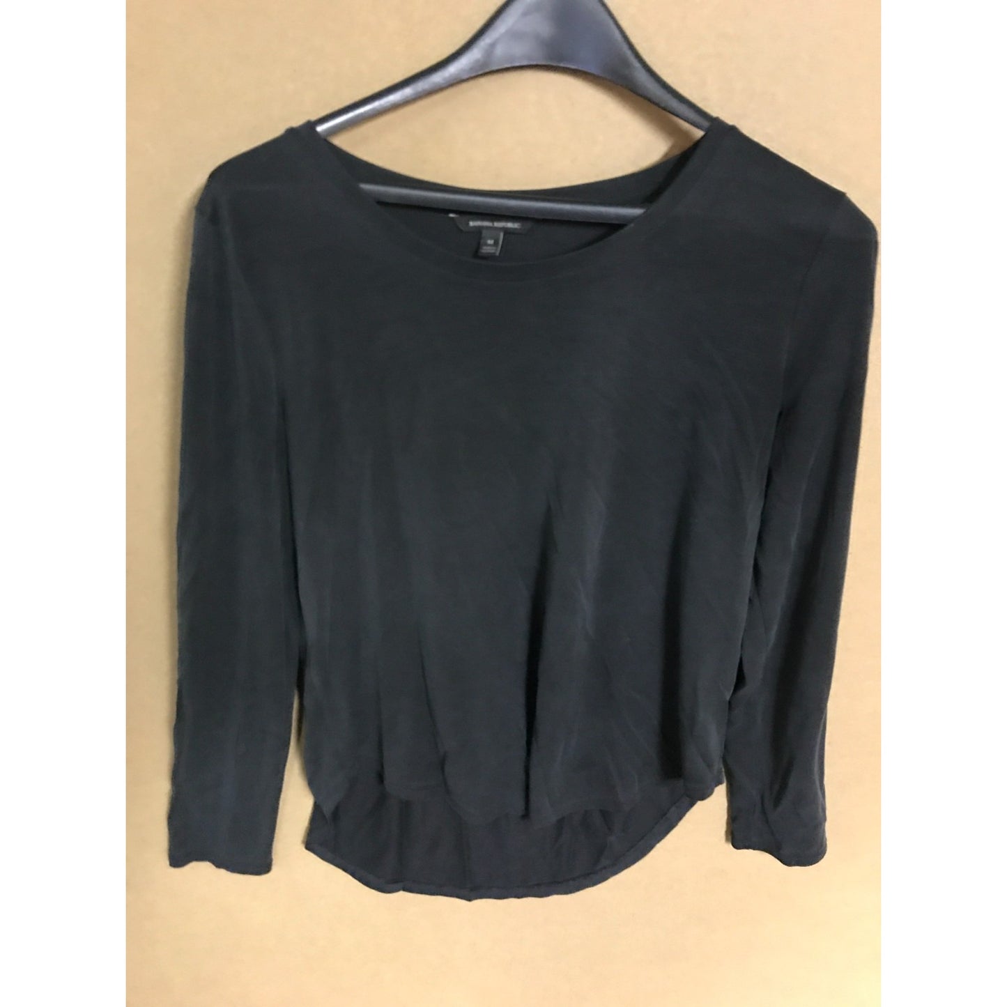 Banana Republic Long-sleeve Black Blouse Lightweight Stretch front of blouse