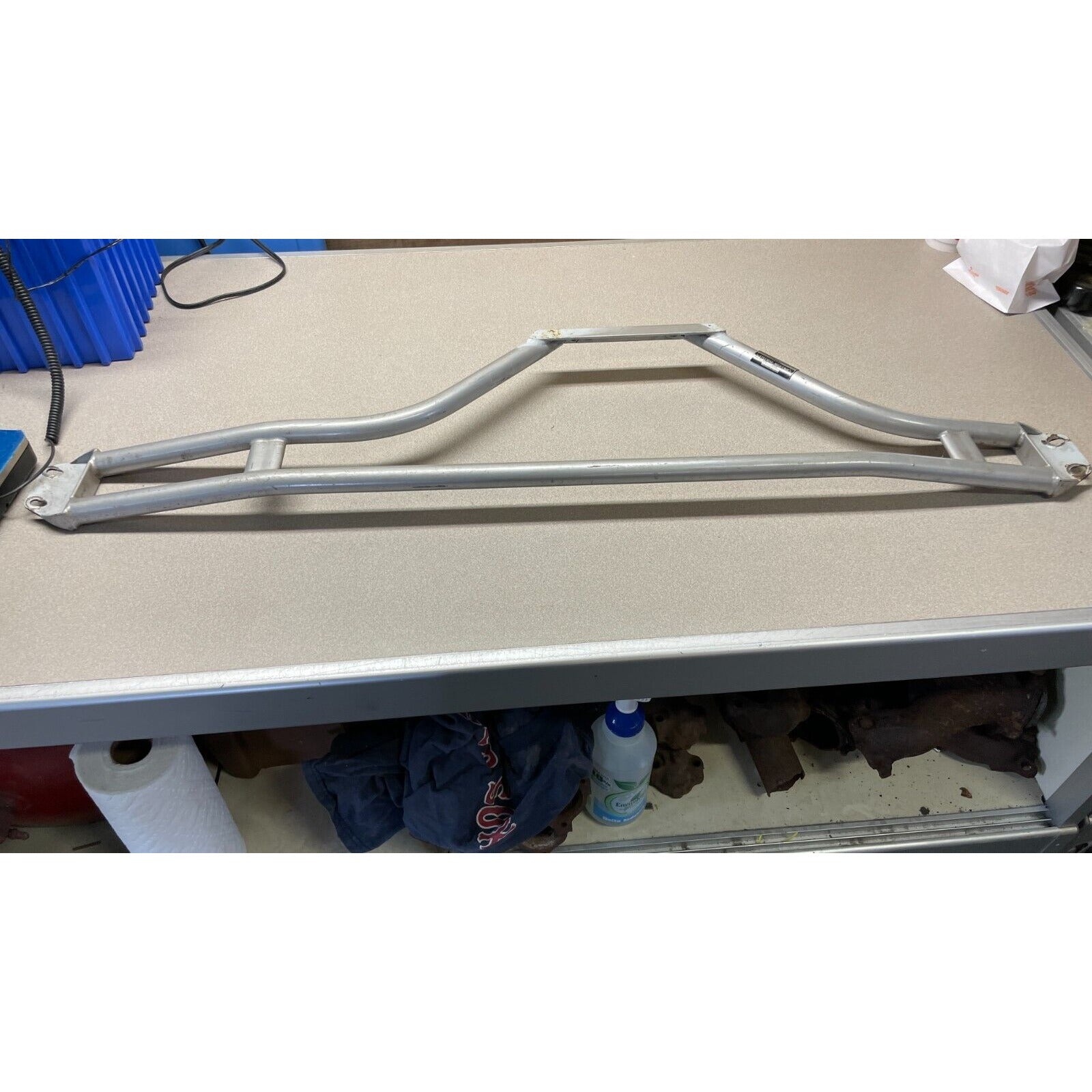 Benen Honda Civic Del Sol Strut Bar above engine