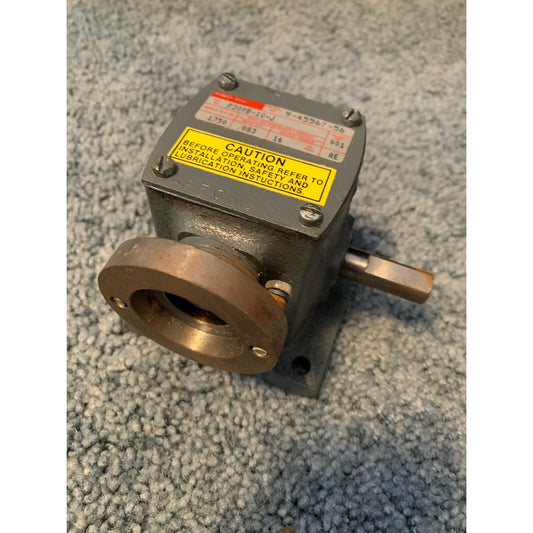 Boston Gear F309B-10-J Right Angle Gear Reducer - 0.83 Input Hp front and top view