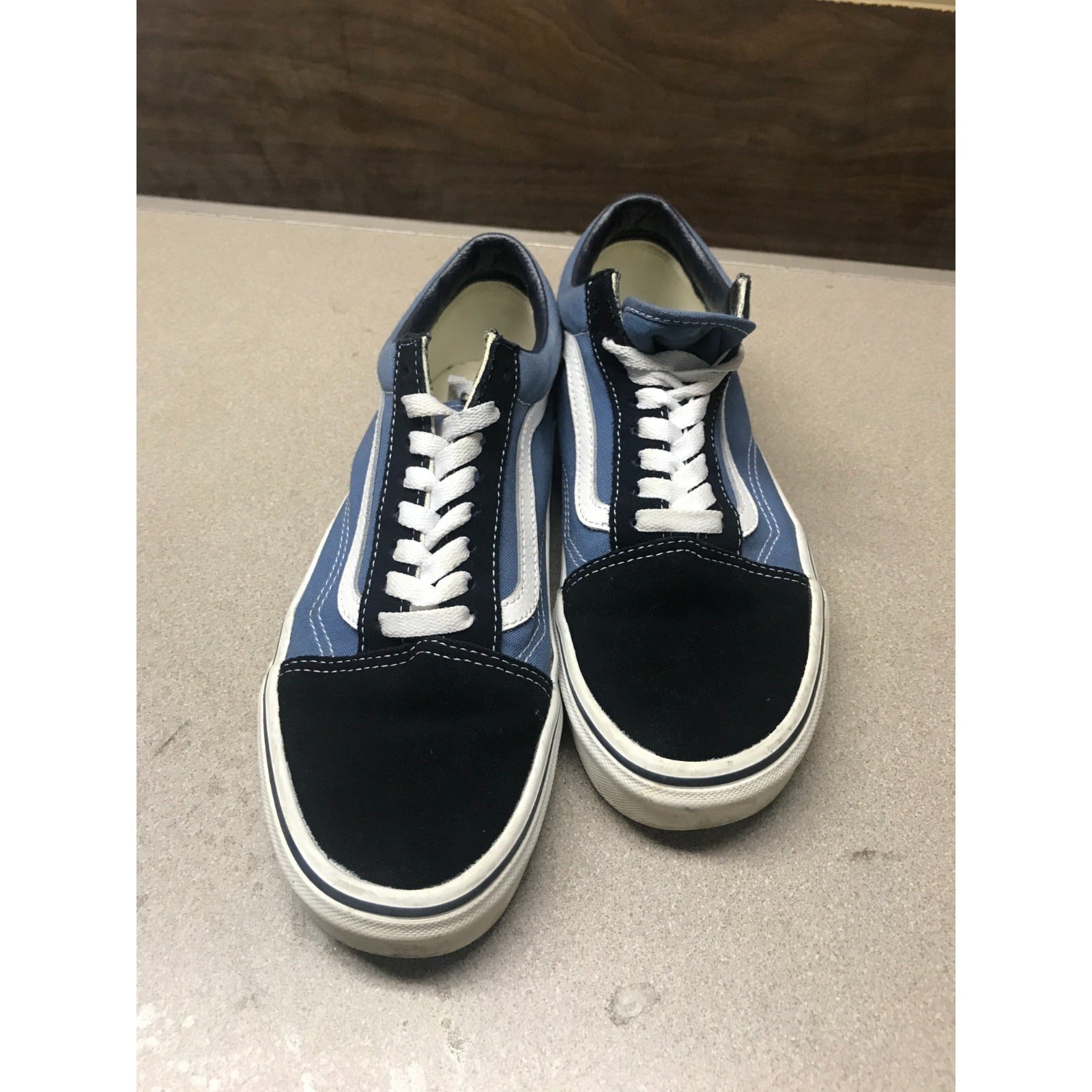 Vans Low Top Light and Dark Blue Canvas Shoe, US Men 7, US Woman 8.5, Lightly Used, 500714 front view of shoes