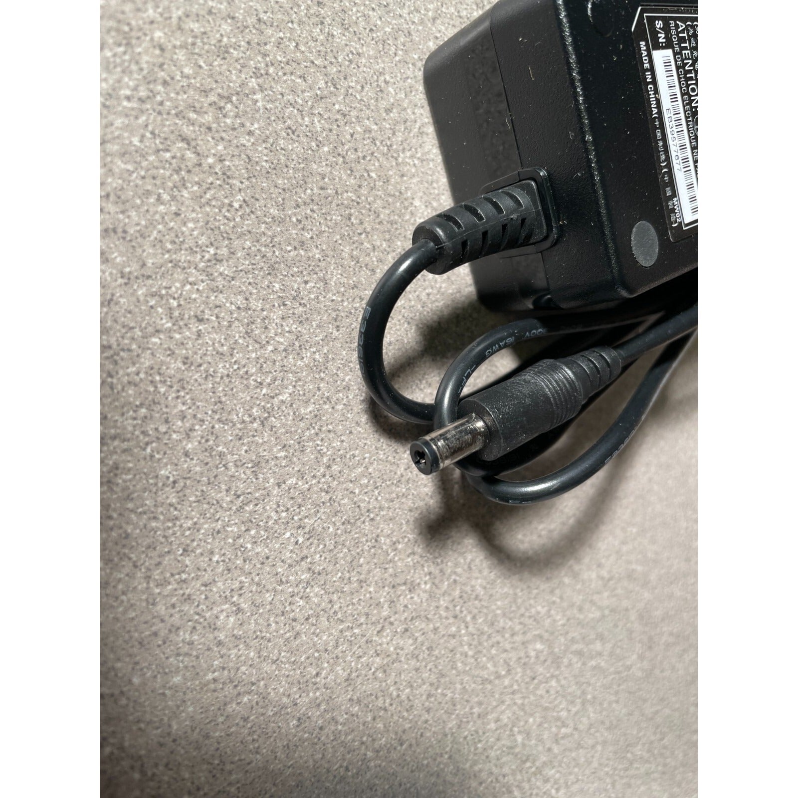 Mean Well GS60A15-P1J&nbsp;AC to DC Switching Adapter connector view