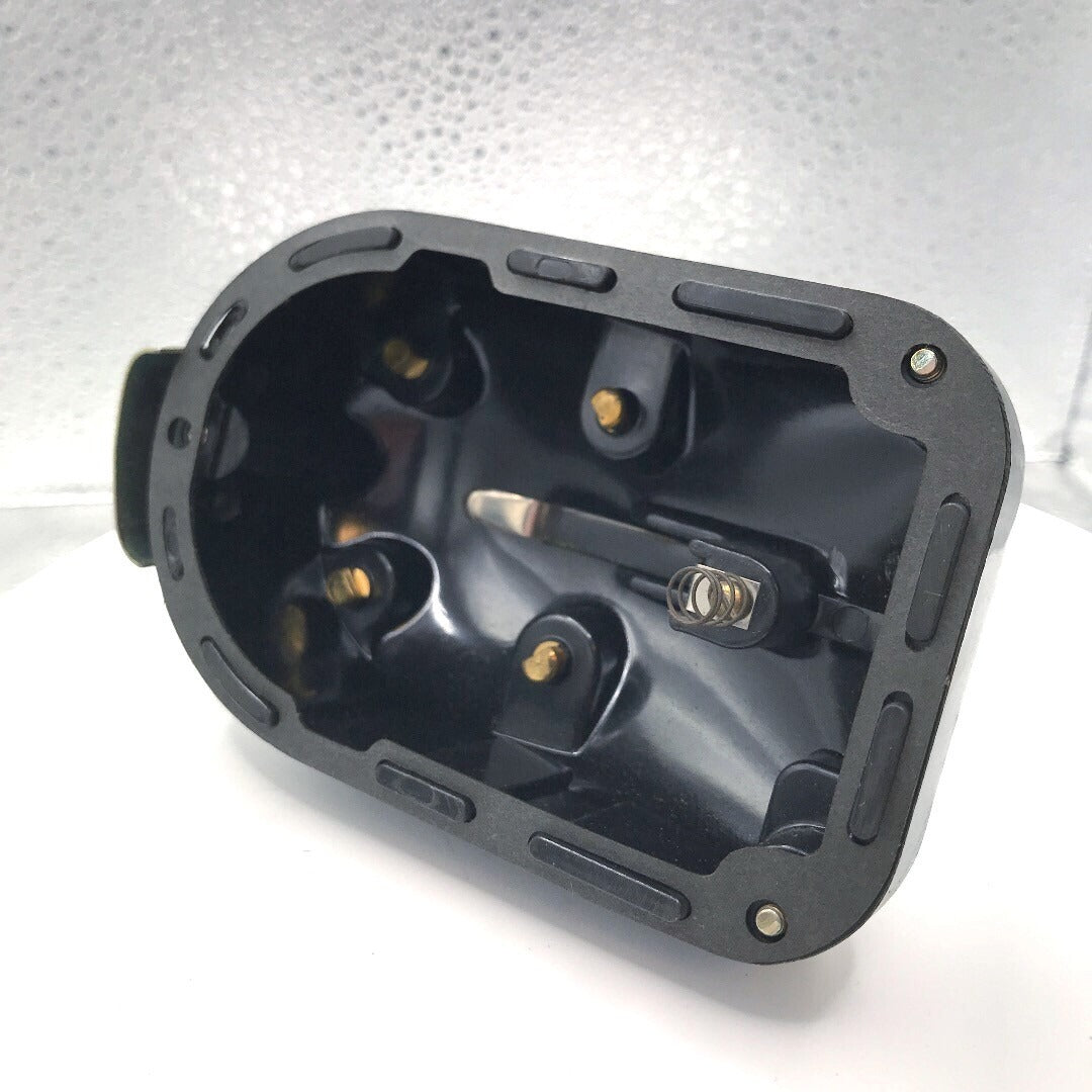 Wico Magneto X5653 Dist. Cap/Cover underside/interior view