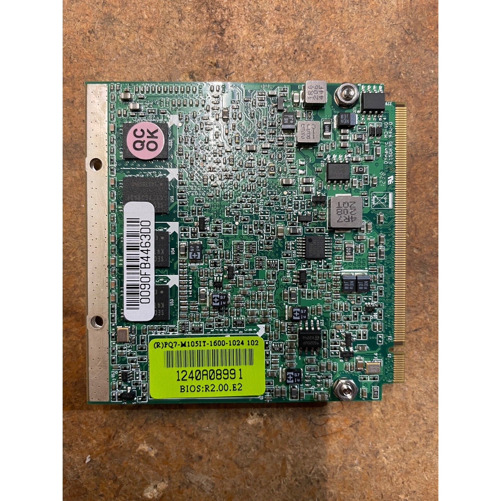 Chip (R)PQ7-M105IT-1600-1024102 front view with labels