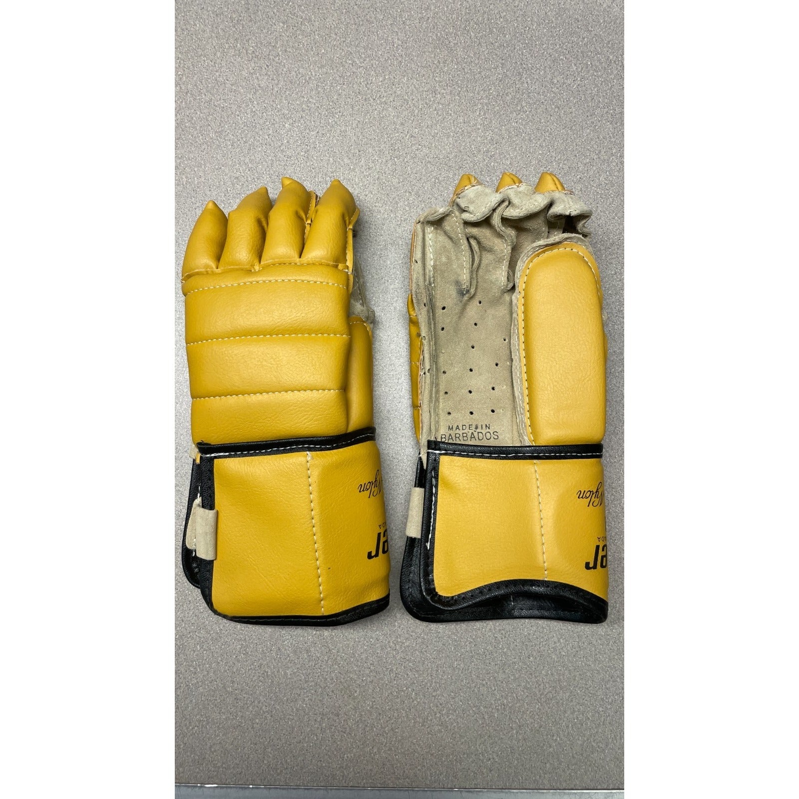 Cooper HG1 Canadian Hockey Gloves Vintage Stitched with Nylon