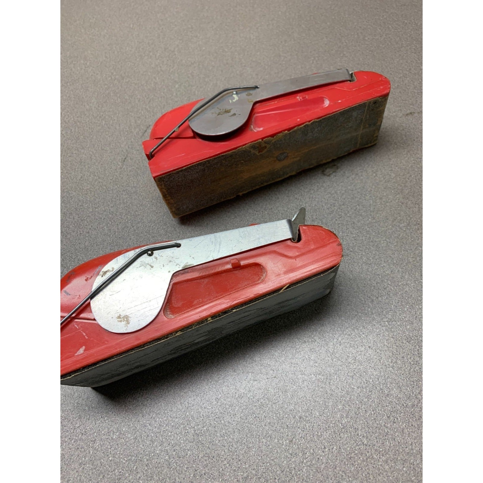Sanding Blocks Carborundum Abrasives - Lot of 2 side view