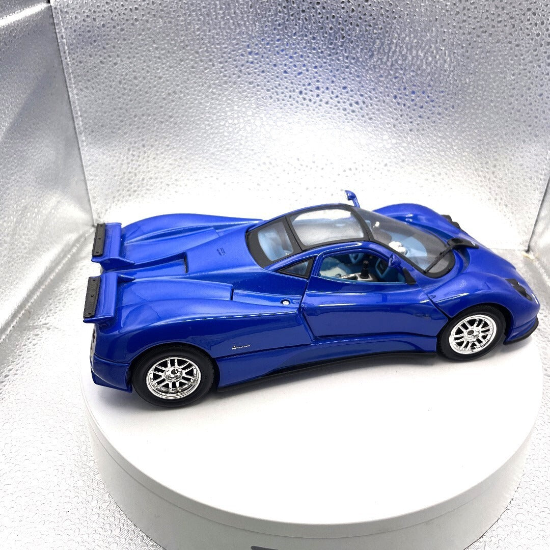 Motor Max Pagani Zonda C12 Blue Die Cast, Scale: 1/18 No. 73147 passenger side view
