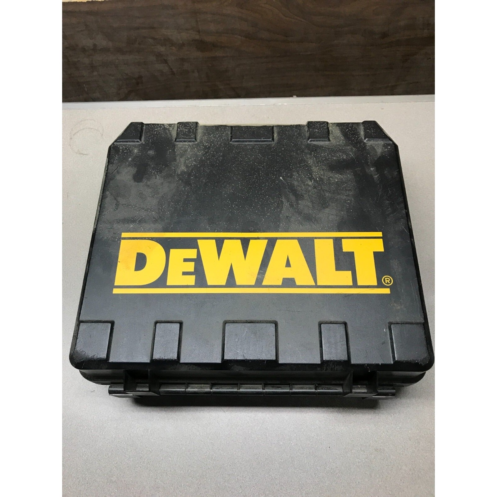 DeWalt DW995 18V 1/2" Adjustable Clutch Cordless VSR Drill Tool, With Case - Case